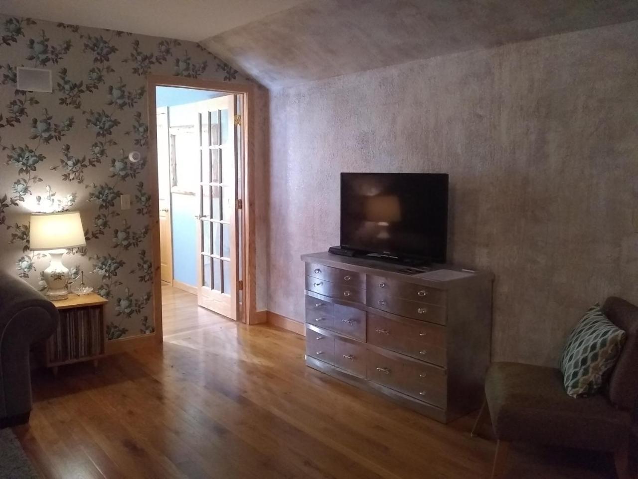 Bed And Breakfast Suite At The Wooded Retreat Pine City Exteriör bild