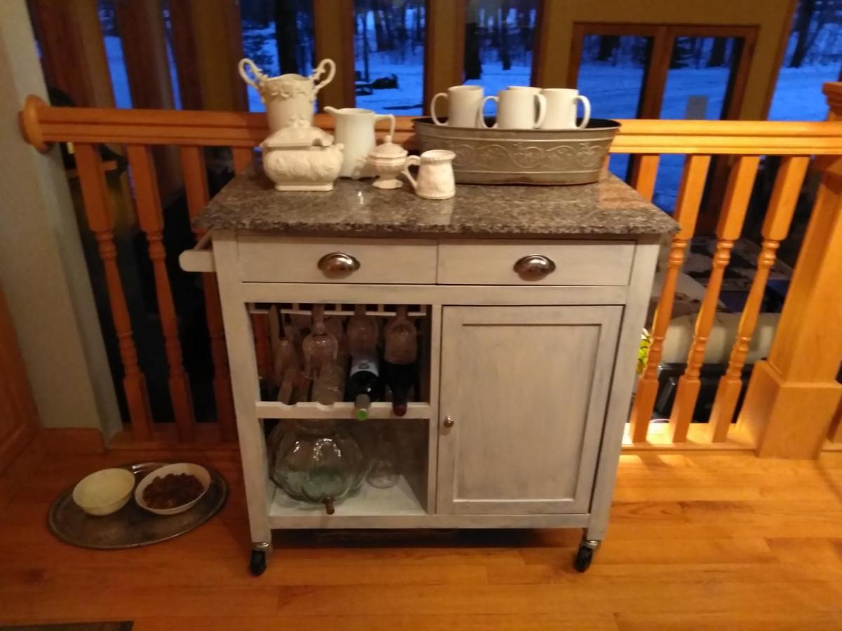 Bed And Breakfast Suite At The Wooded Retreat Pine City Rum bild